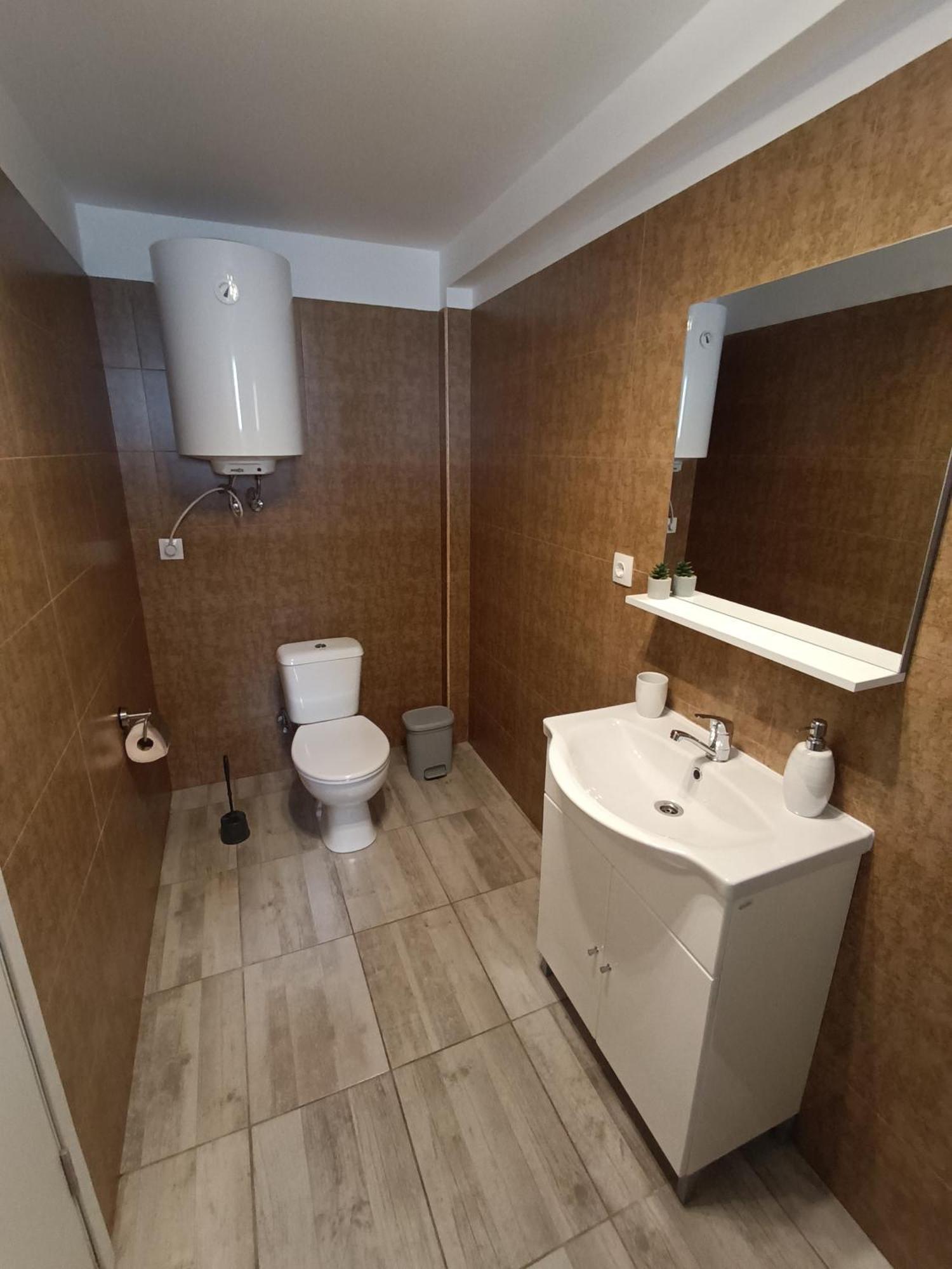 Rio Rooms Бэиле-Еркулане Экстерьер фото